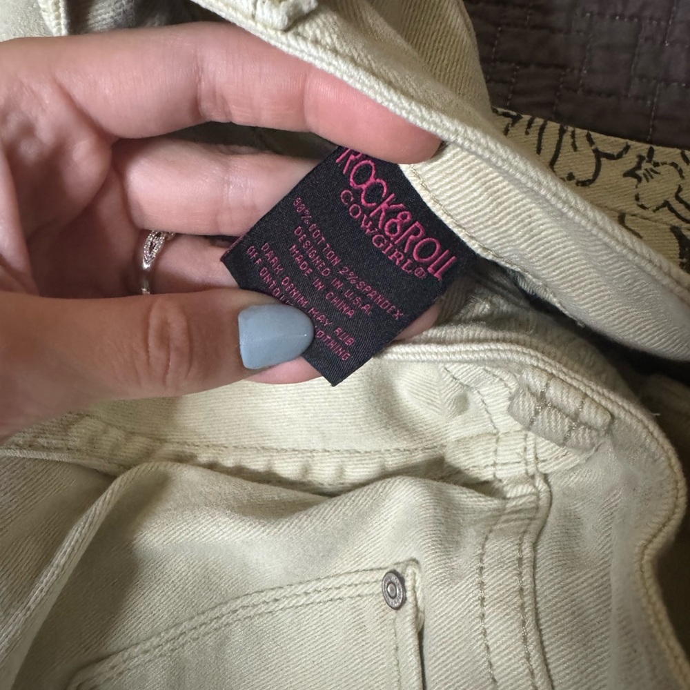 Rock & Roll Cowgirl Cream Jeans - Picture 3 of 5